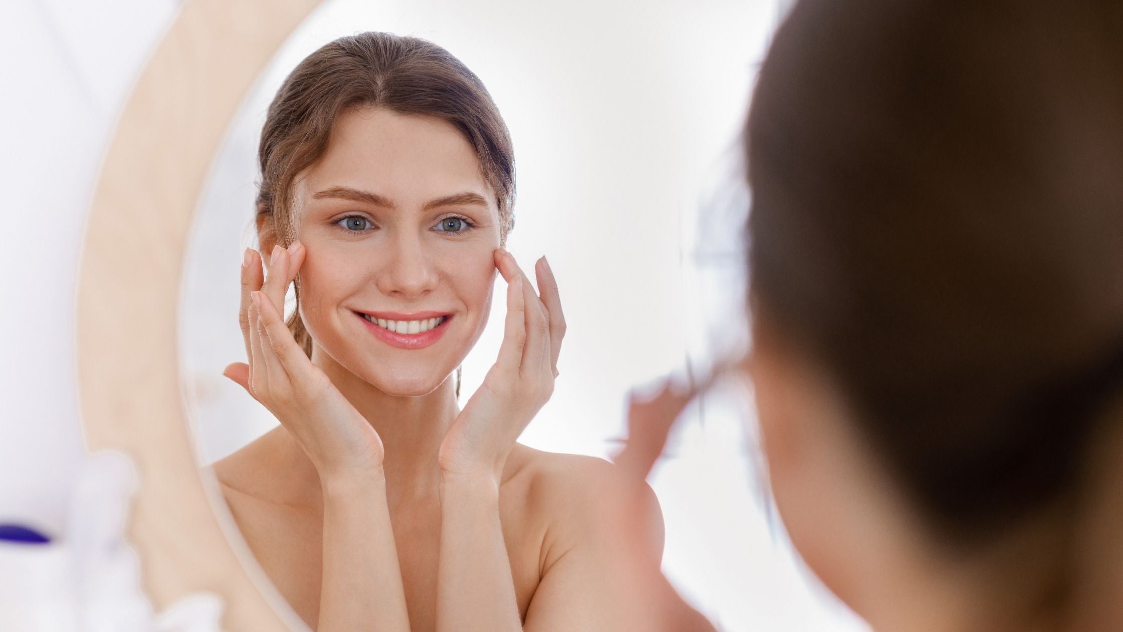 Kojic Acid or Alpha Arbutin for Pigmentation? Minimalist Kojic Acid or Alpha Arbutin for Pigmentation? Minimalist