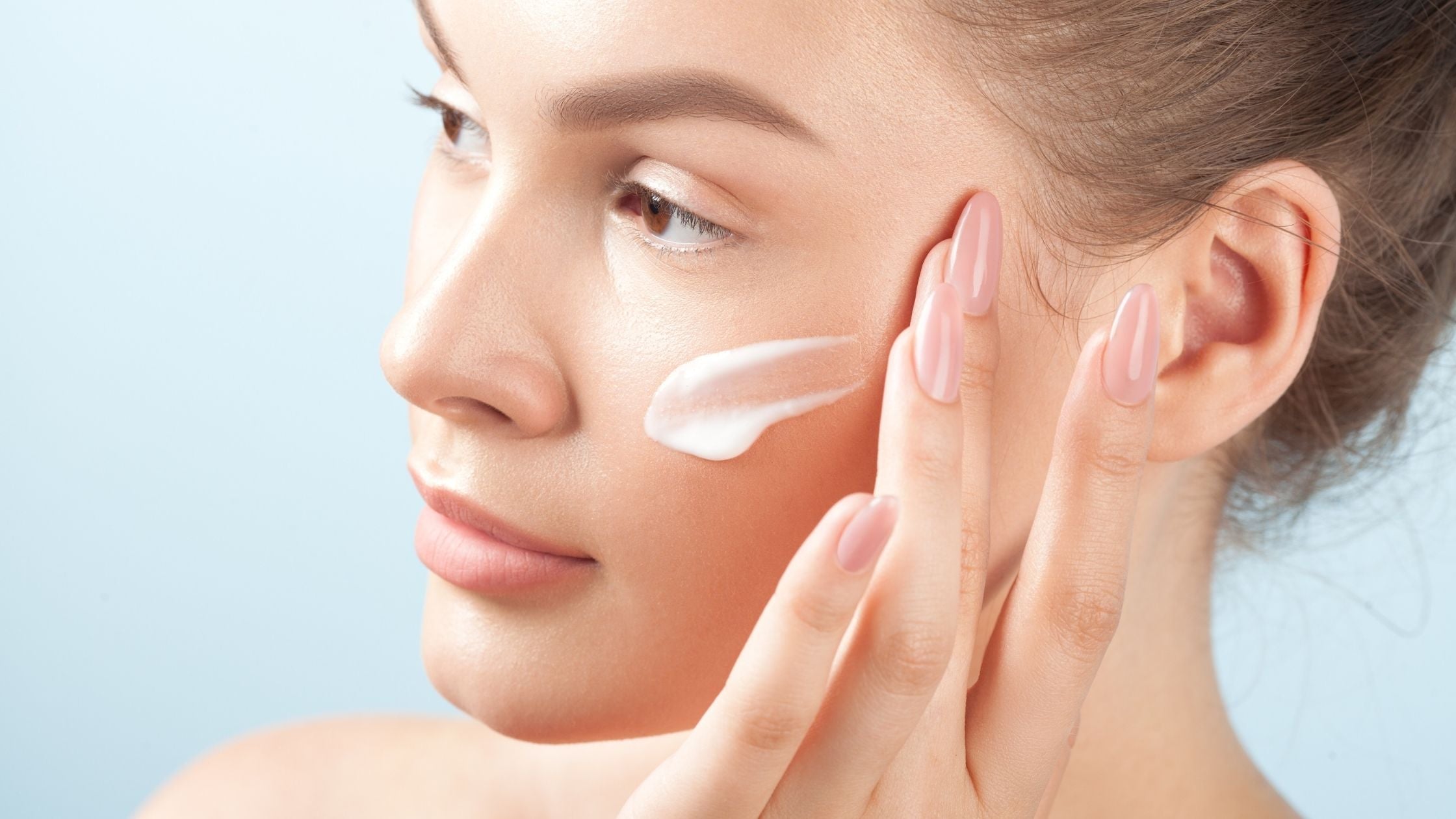 Panthenol for Skin and Hair: Benefits and Uses – Minimalist